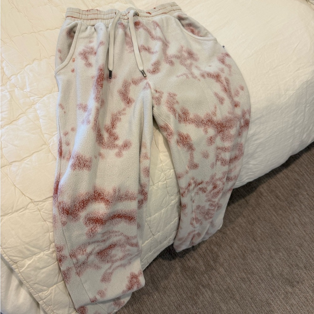 Feat Cozy Tie-Dye Fleece Joggers - Cream & Dusty Rose
